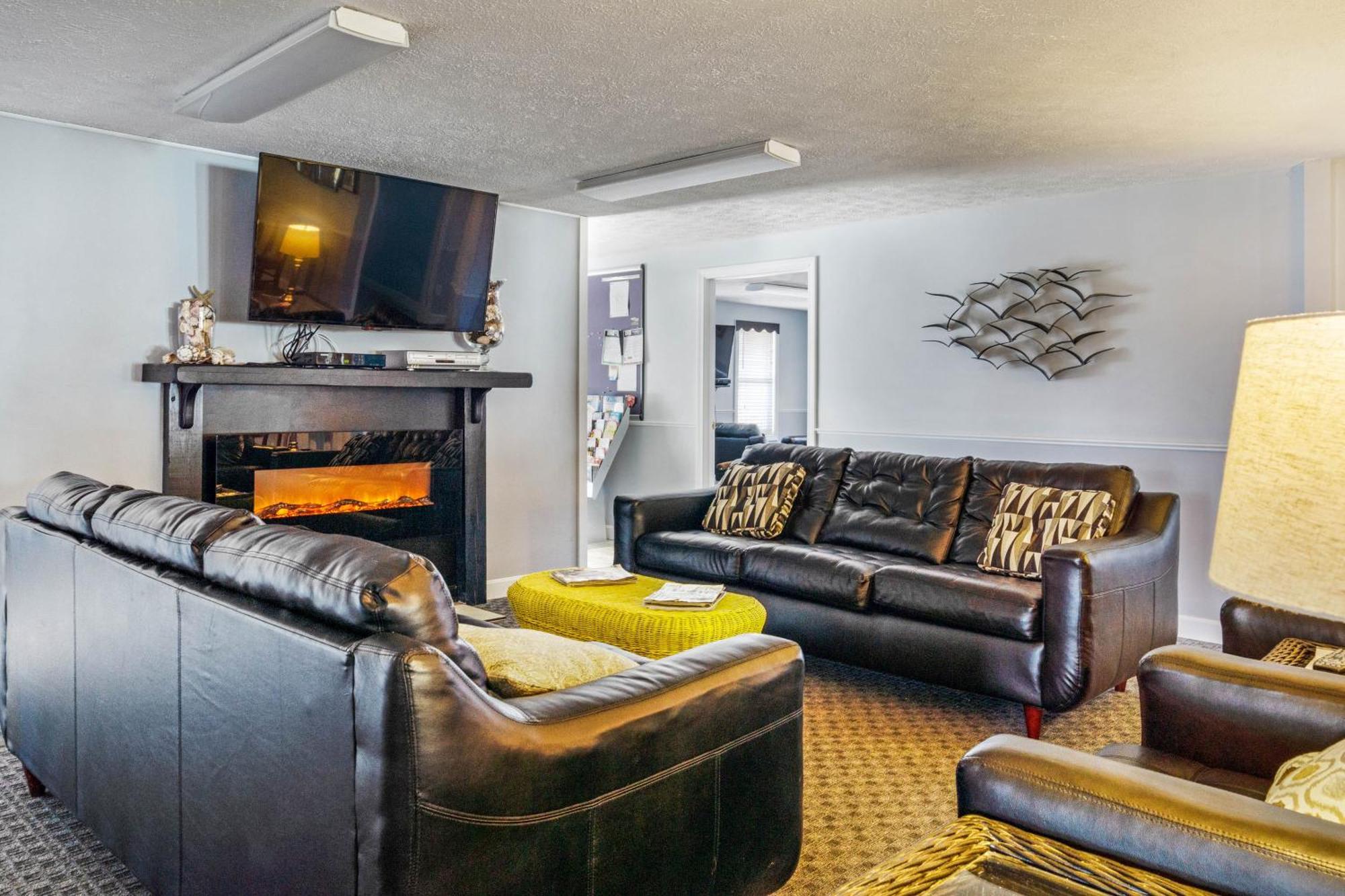 Wellington Manor Apartment Wells Room photo